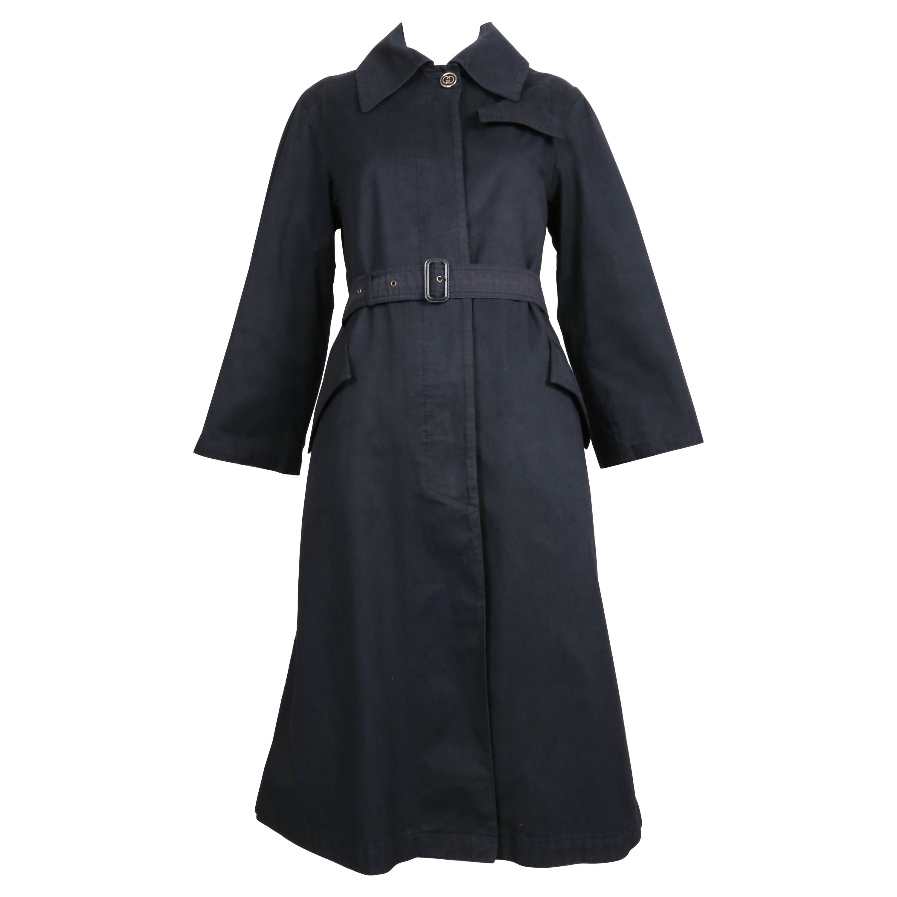 1970's GUCCI navy blue cotton trench coat with enameled GG buttons For Sale
