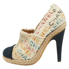 Escarpins espadrilles Chanel en toile graffiti beige/bleu marine, taille 38