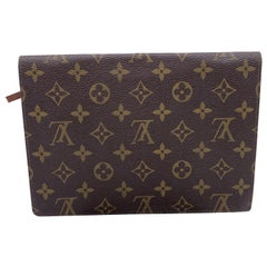 Bolso de mano Louis Vuitton Vintage Monogram Canvas Pochette Rabat