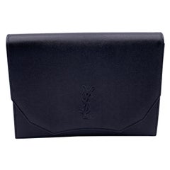 Yves Saint Laurent - Pochette en cuir noir vintage avec logo YSL