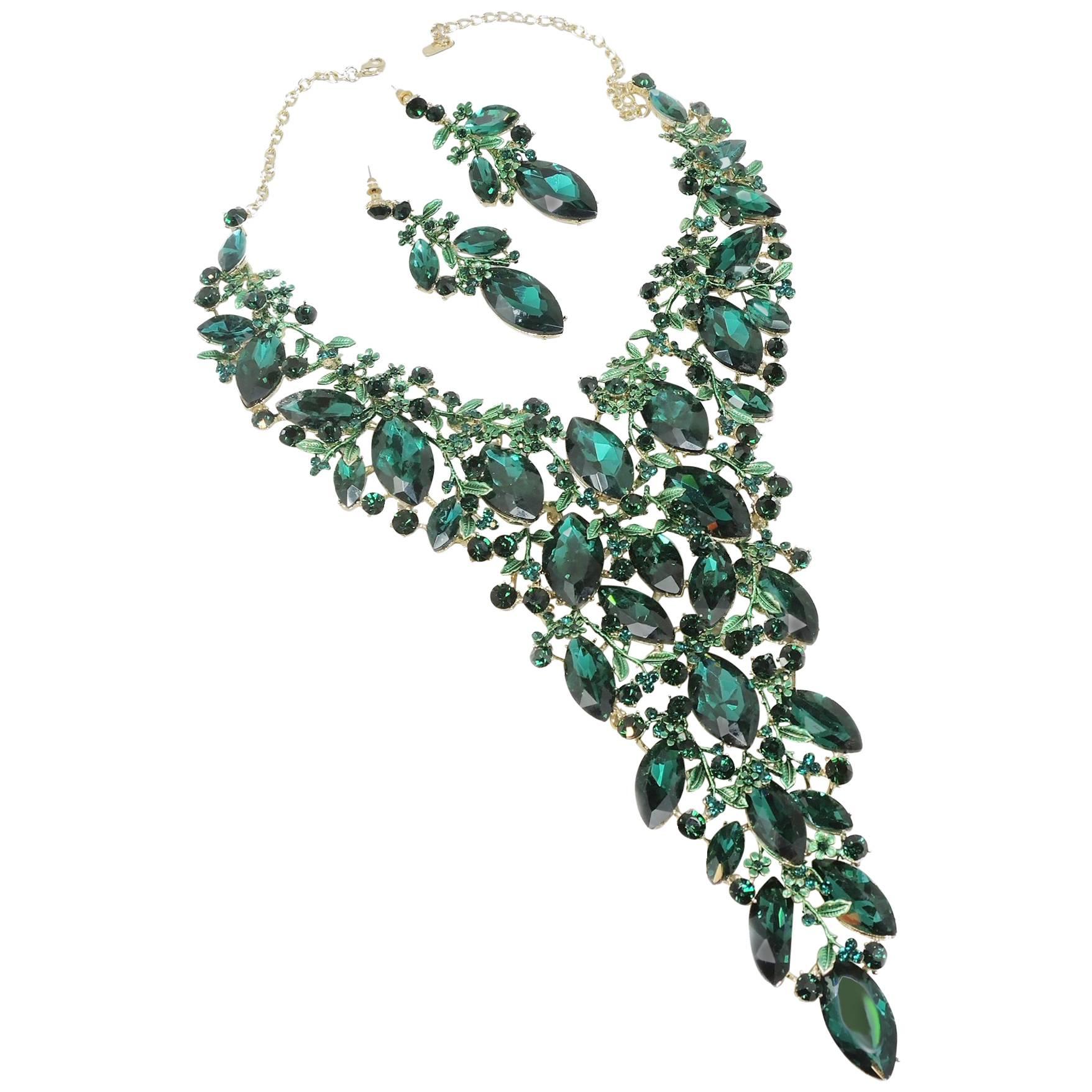 Dramatic Royal Emerald Green Bib Necklace 
Pierced Earring Set