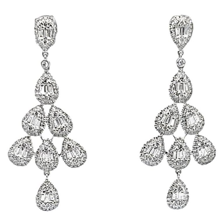 Dangling Diamond Earrings in 14K White Gold For Sale