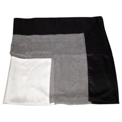 Max Mara - Écharpe noire à motifs carrés
