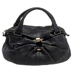 Salvatore Ferragamo Hobo Gancini en cuir noir