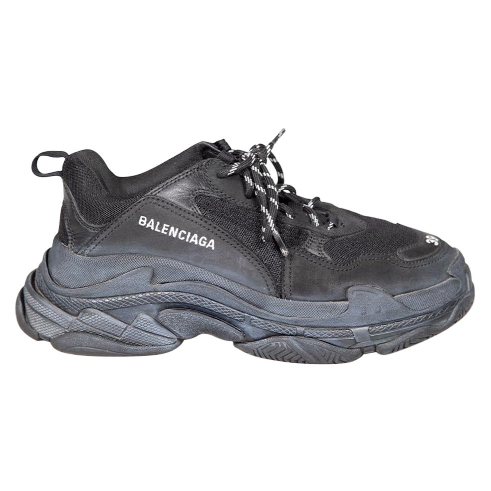 Balenciaga Black Triple S Chunky Trainers Size IT 39 For Sale
