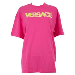 Versace Rosa Vintage Wash Effect Logo T-Shirt Größe XS