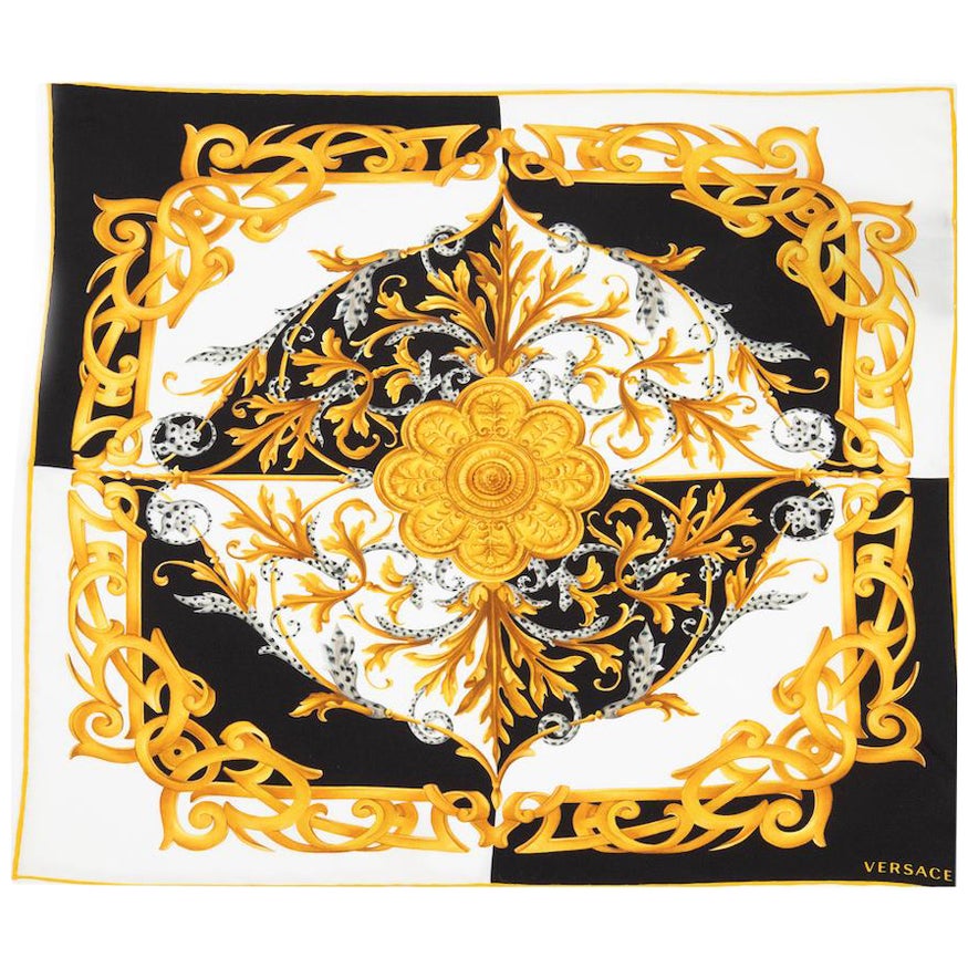 Bandana carré en soie imprimé Barocco de Versace