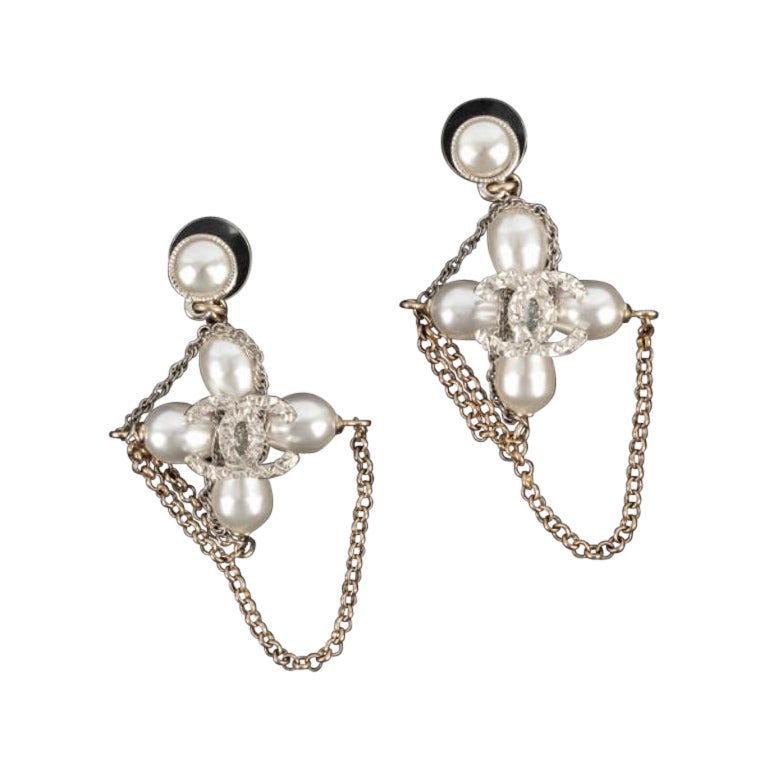 Chanel Silvery Metal Cross Earrings, 2018