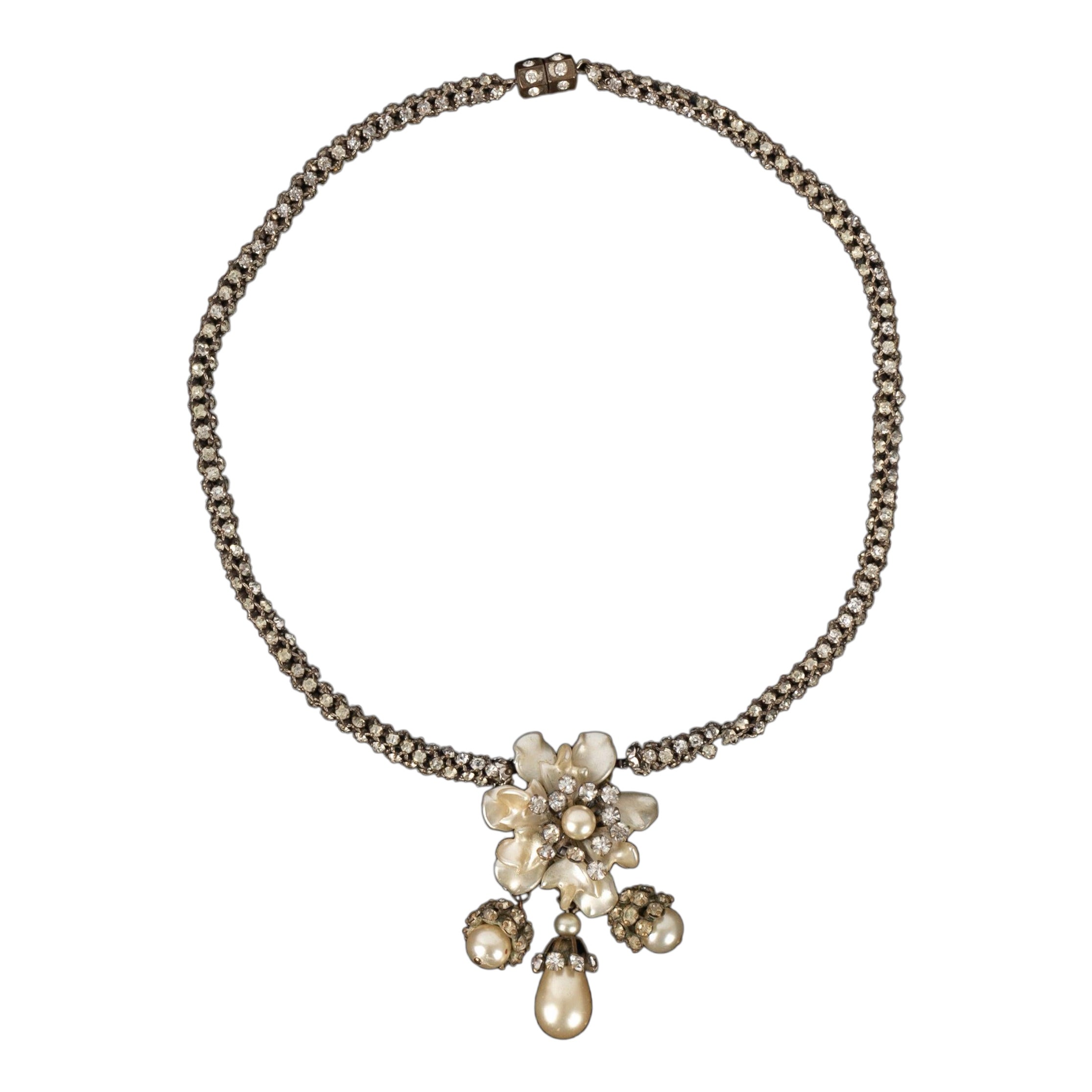 Silvery Flower Necklace with Rhinestones and Pearly Flower For Sale