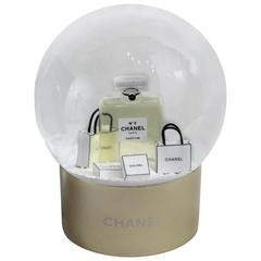 Chanel VIP Present Golden Snowball 