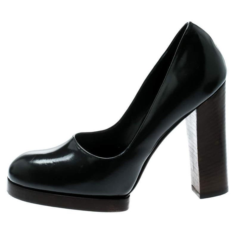 Gucci Dark Grey Leather Block Heel Pumps Size 37 For Sale