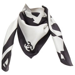 CHANEL 100% Seide Schwarz Weiß bold CC Logo abstraktes grafisches großes quadratisches Schal