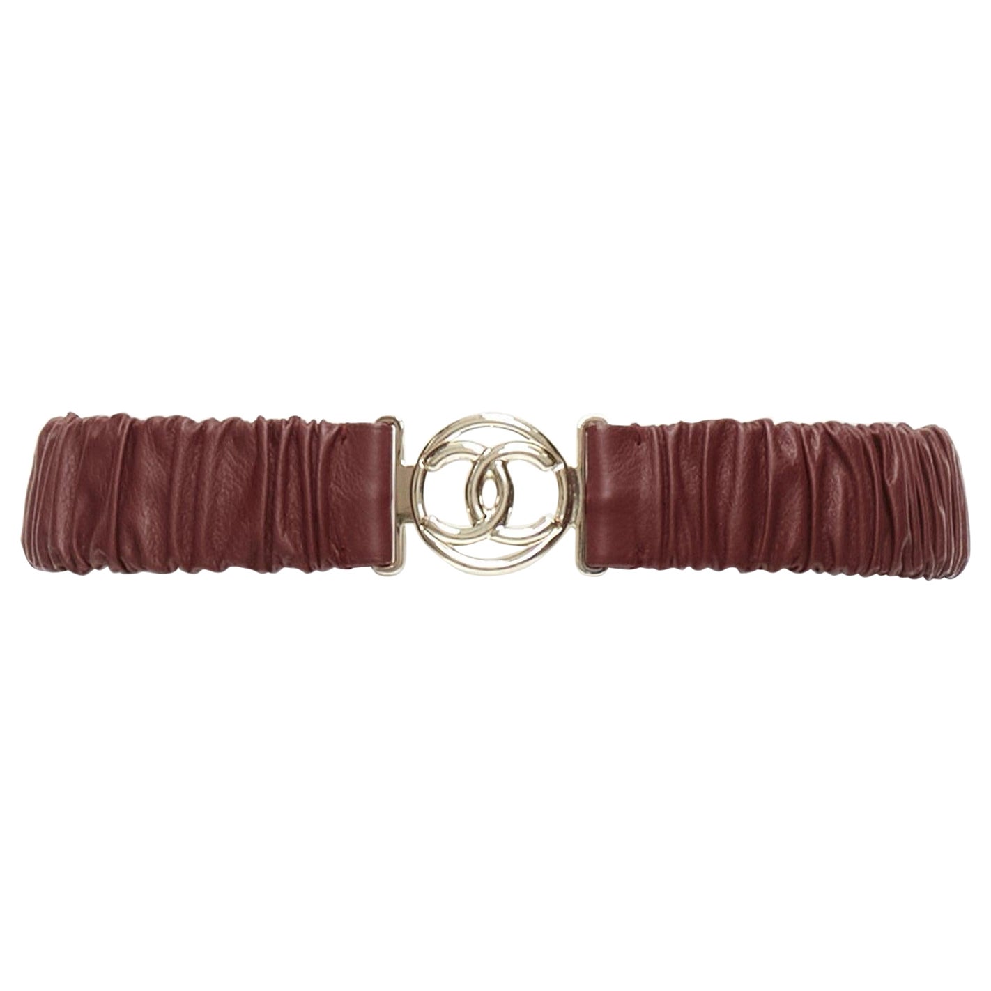 CHANEL B21K dark red ruched textured leather gold CC buckle elastic belt 70cm For Sale