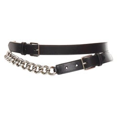 ALEXANDER MCQUEEN cinturón negro de cuero plateado con cadena de metal grueso 70 cm