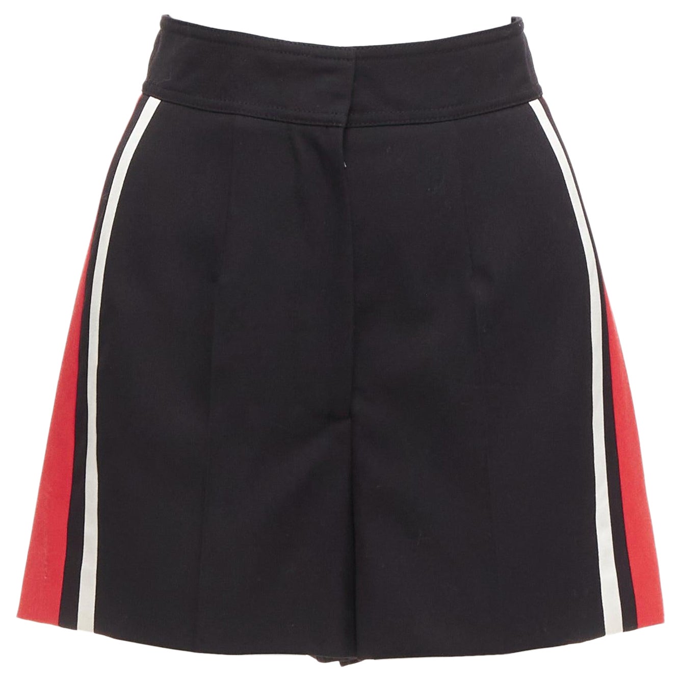 ALEXANDER MCQUEEN 2018 red white stripe black virgin wool wide shorts IT38 XS For Sale