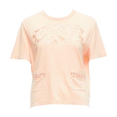 CHANEL 2020 - T-shirt à poches courtes avec logo creux en macrame rose pêche FR38 M