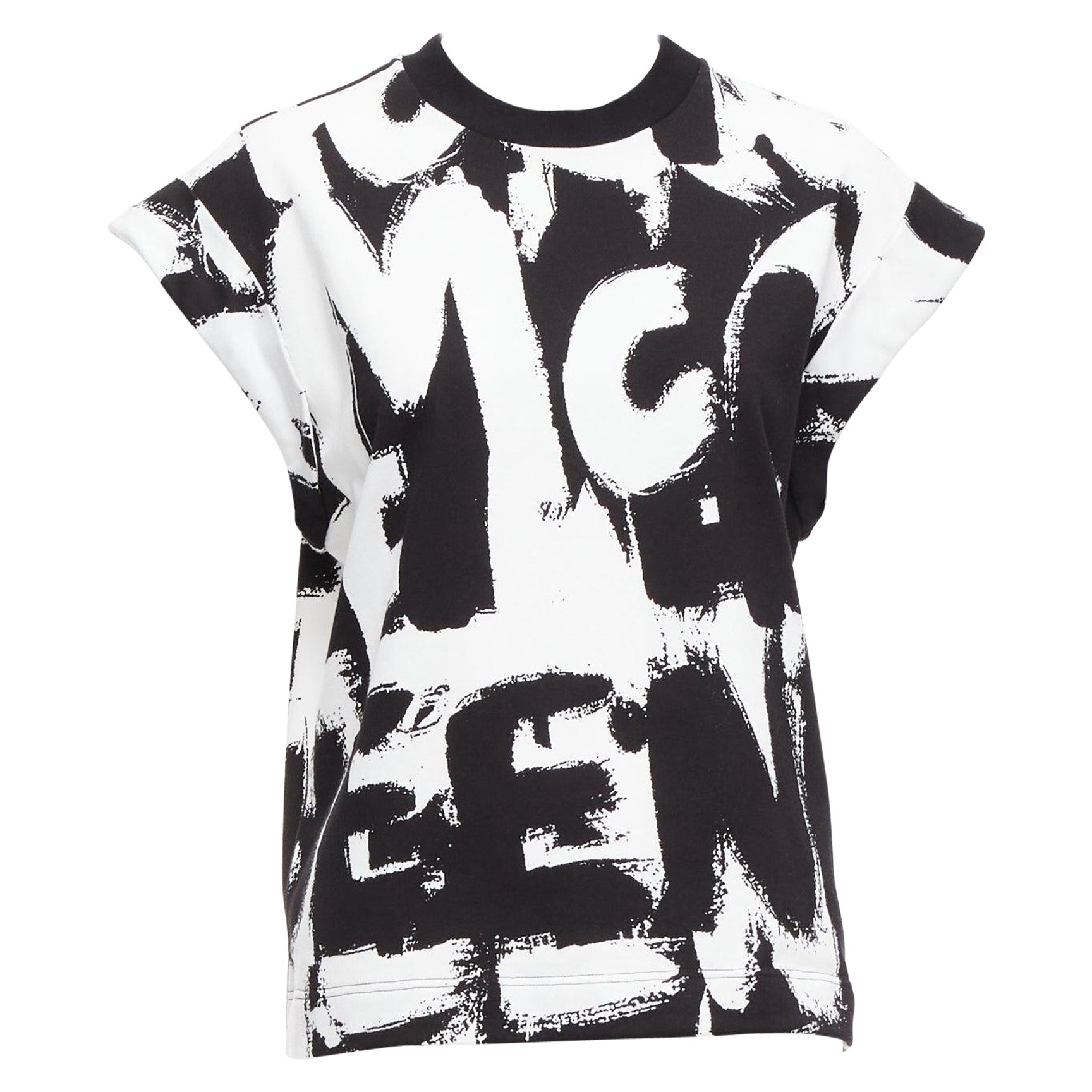 Alexander McQueen 2021 - Top boxy en coton graffiti noir et blanc IT36 XXS en vente