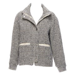 Used CHANEL Reversible black white wool tweed CC logo padded puffer jacket FR36 S