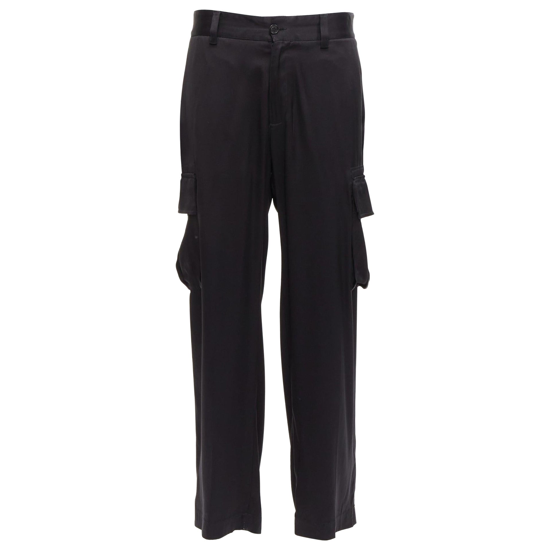 VERSACE Pantalon à jambes larges et poches en soie noire 100 %, taille IT 48 M en vente