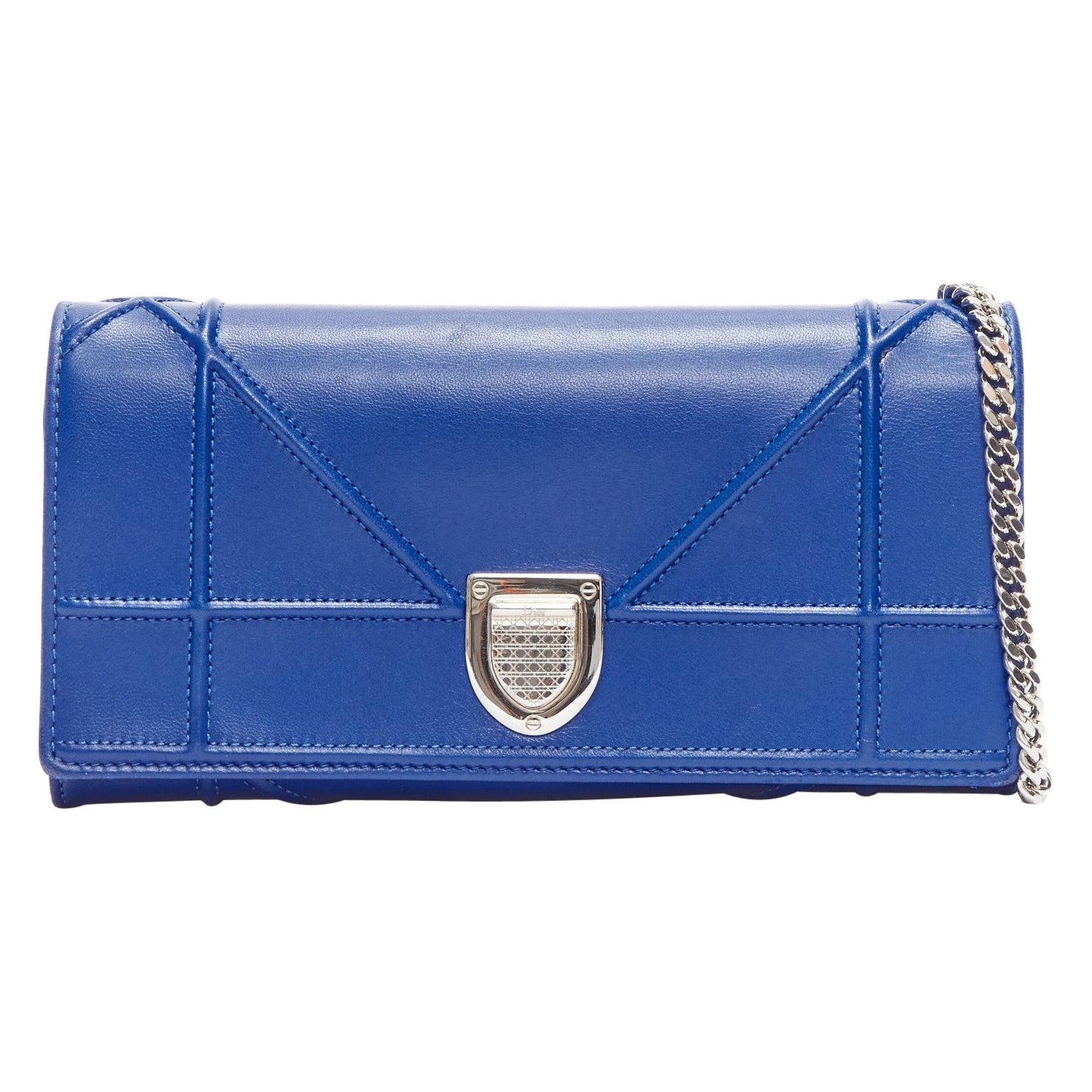 DIOR Diorama Cerulean Blaues gestepptes Crossbody Wallet auf Kette Clutch Tasche im Angebot