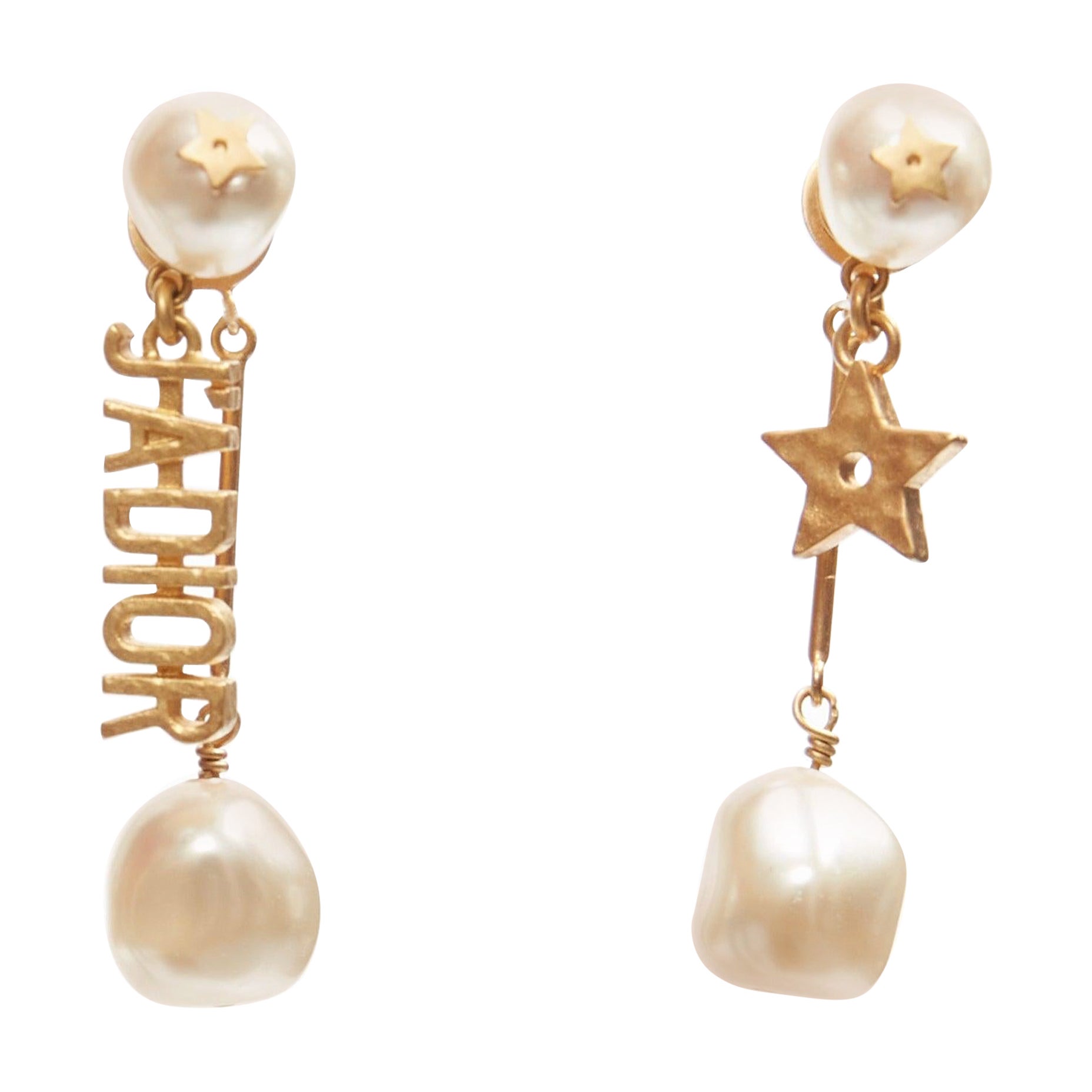 DIOR Tribale J'adior gold faux pearl drop star pin asymmetric stud earrings pair For Sale