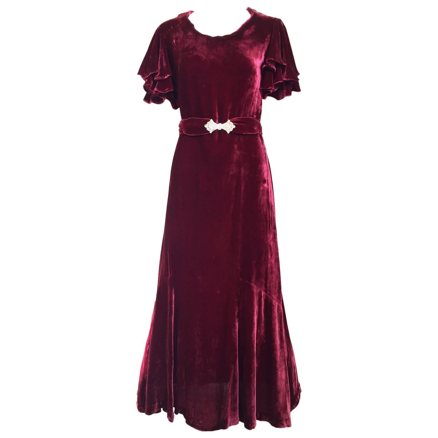 1930s Maroon rayon velvet dress with rhinestones belt For Sale