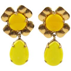 Zoe Coste Paris Daisy Flower Clip-on Earrings Yellow Glass & Ceramic Cabochon