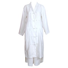 Issey Miyake - Veste cache-cœur en lin blanc et jupe assortie, années 1980 