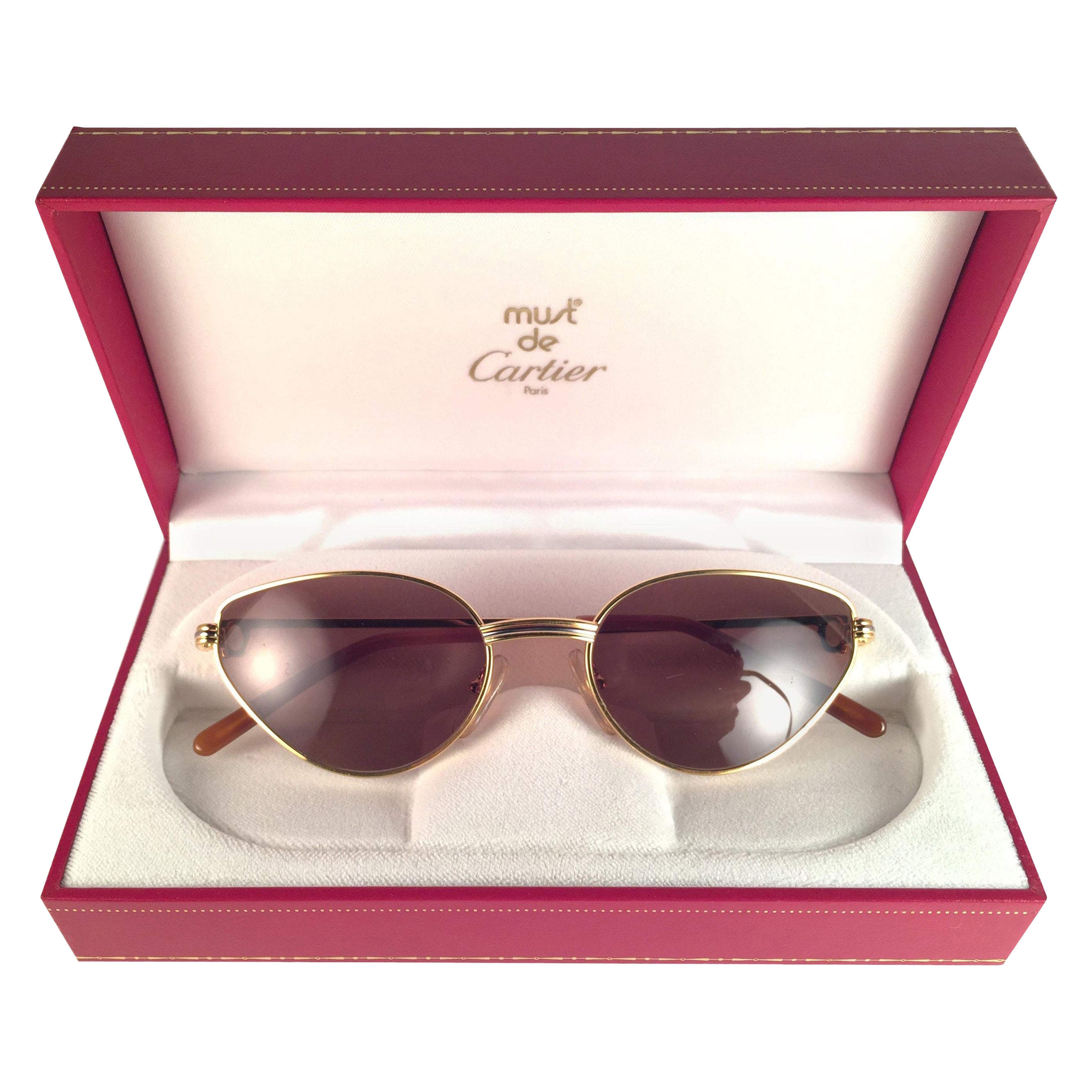 New Cartier Rivoli Vendome 56mm Cat Eye Sunglasses 18k Heavy Plated France en vente