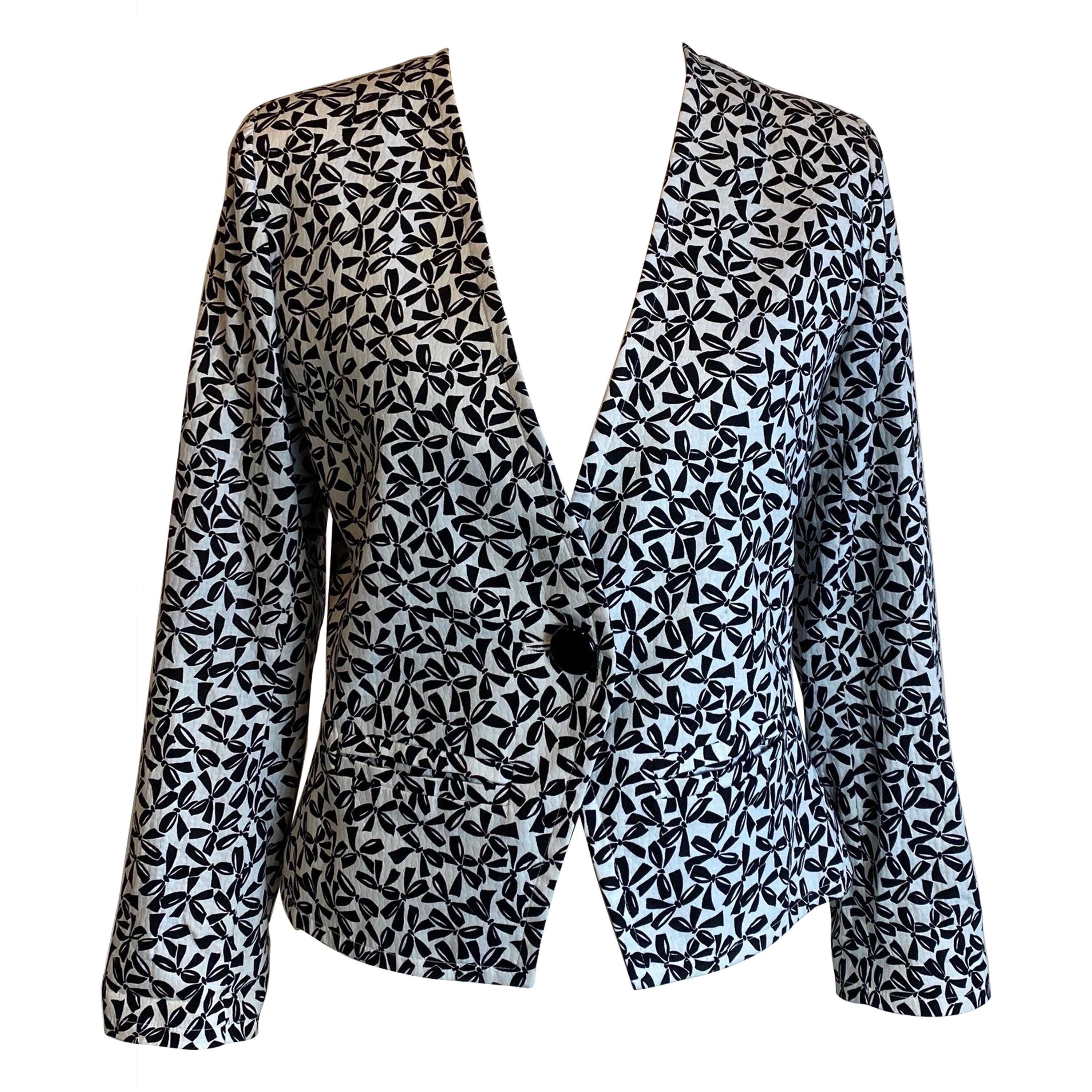 Yves Saint Laurent Vintage Jacke mit Balck und weißen Schleifen im Angebot