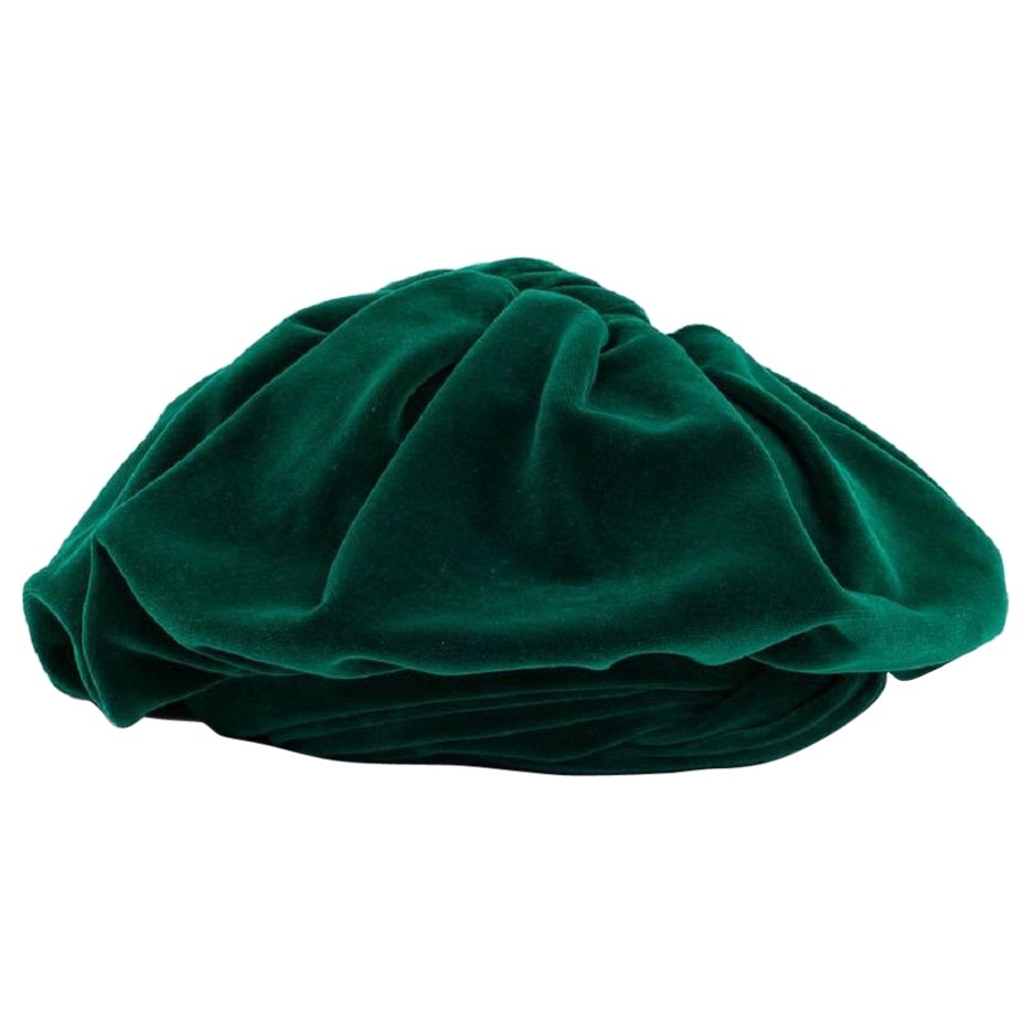 Emerald Green Velvet Beret in Silk Velvet For Sale