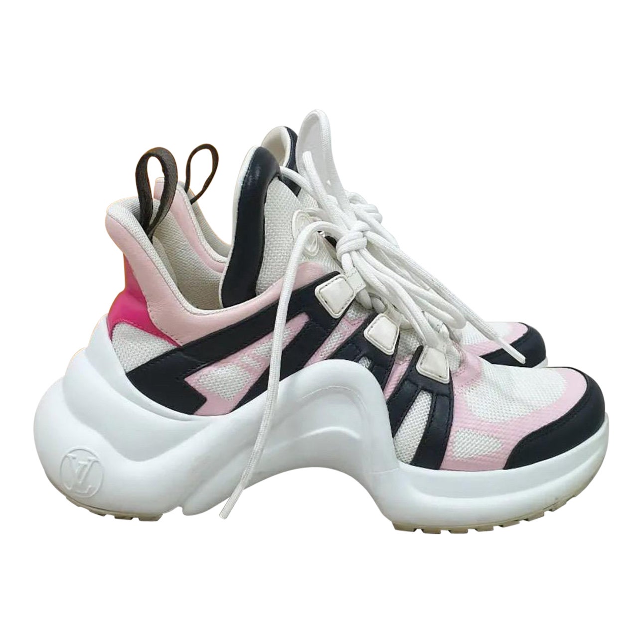 Louis Vuitton Calfskin Technical Nylon LV Archlight Rose Clair Sneakers  For Sale