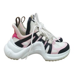 Used Louis Vuitton Calfskin Technical Nylon LV Archlight Rose Clair Sneakers 
