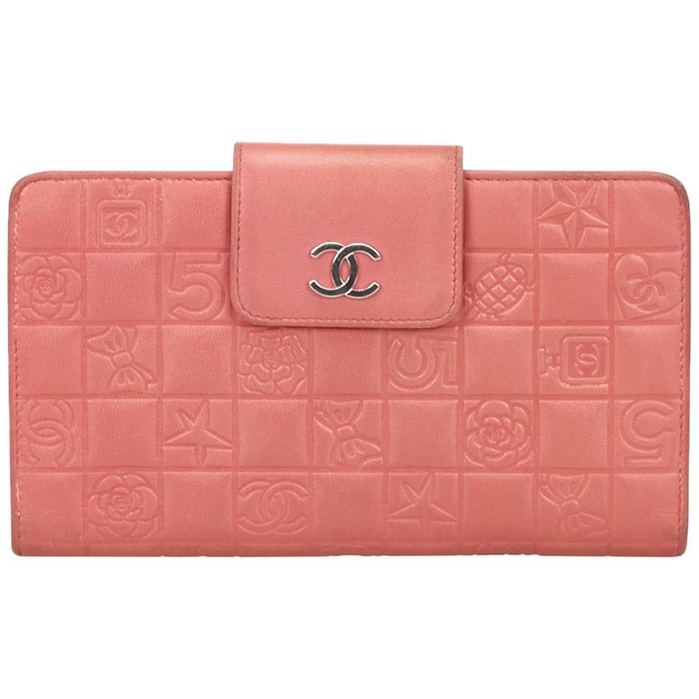 Chanel Pink Icon Wallet For Sale at 1stdibs