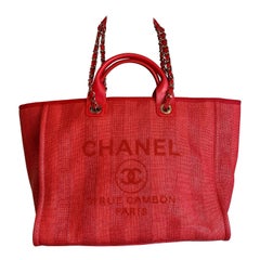 Used Chanel Deauville red stripes Shoulder Bag