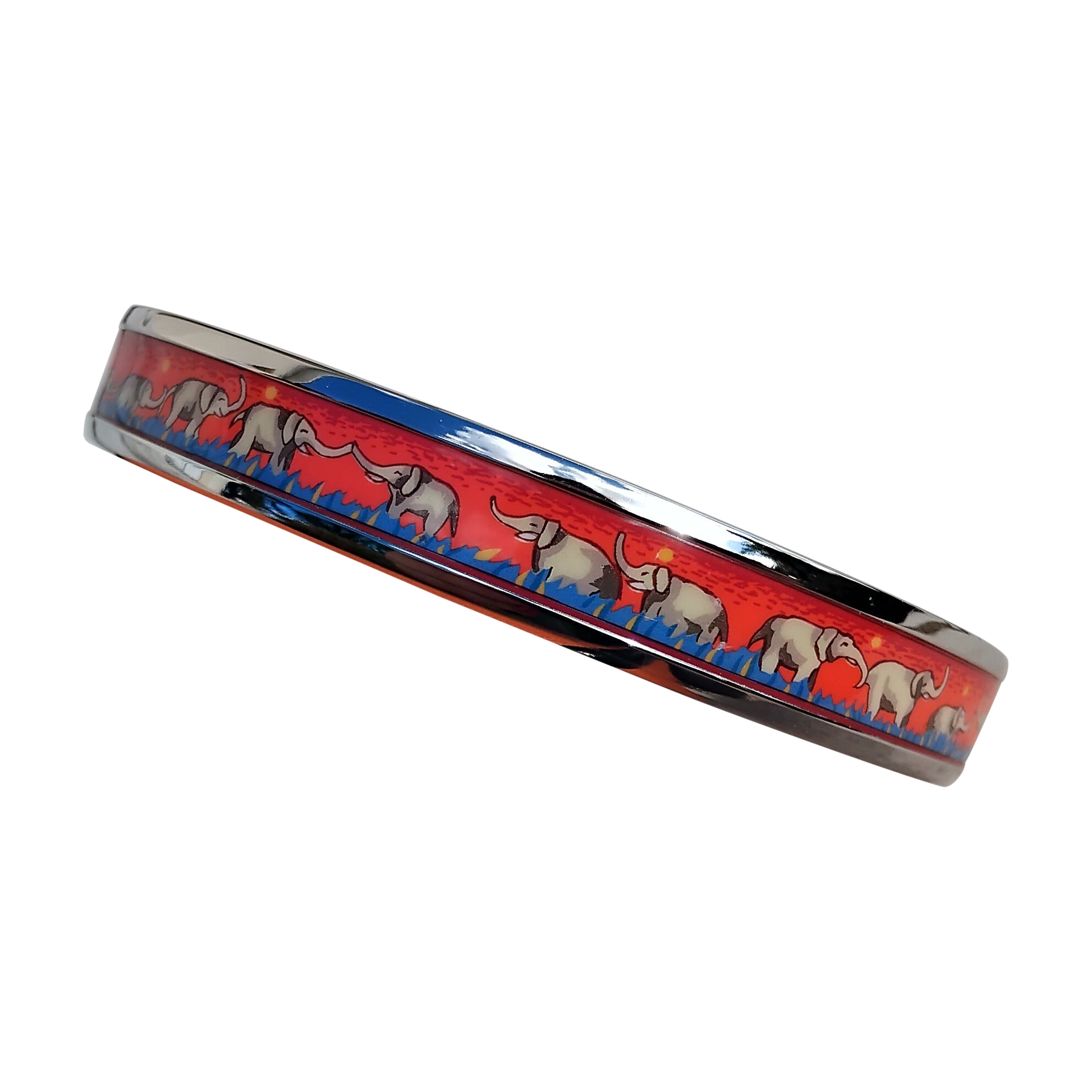 Hermès Enamel Bracelet Elephants Grazing Narrow Red New Phw Size GM 70 For Sale