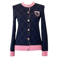 Chanel Neue CC Logo Patch Tartan-Kaschmirjacke mit Patch