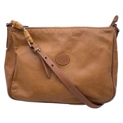 Gucci Vintage Beige Embossed Leather Shoulder Bag with Bamboo