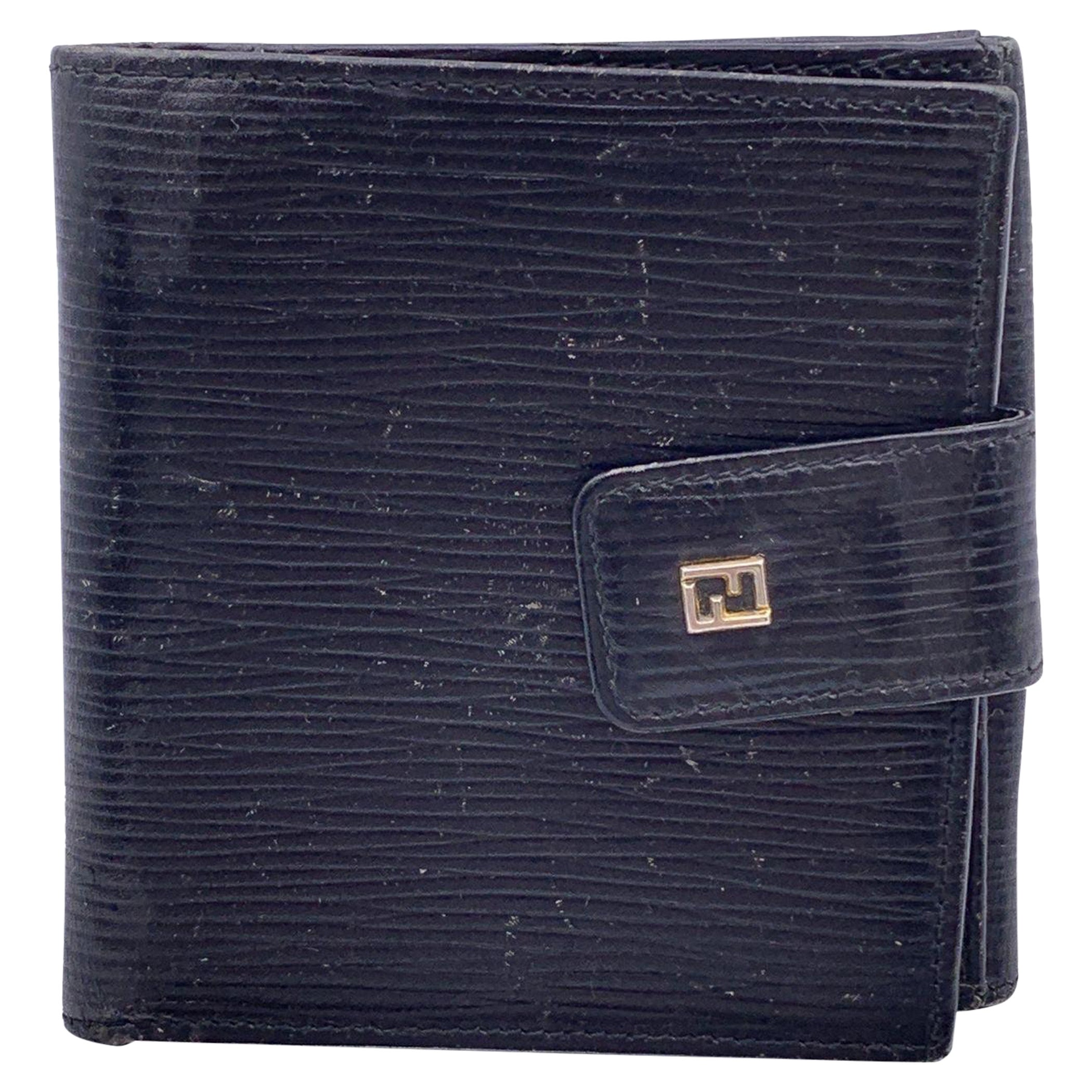 Fendi Vintage Black Epi Leather Bifold Wallet Coin Purse For Sale