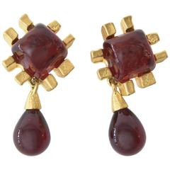 Pair of Sculptural Studio Artisan Gripoux Glass and Gold Plated Dangle Earrings 5