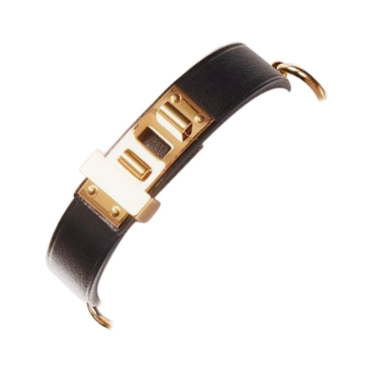 HERMES Mini Dog Anneaux gold ring black smooth leather lockette bracelet For Sale