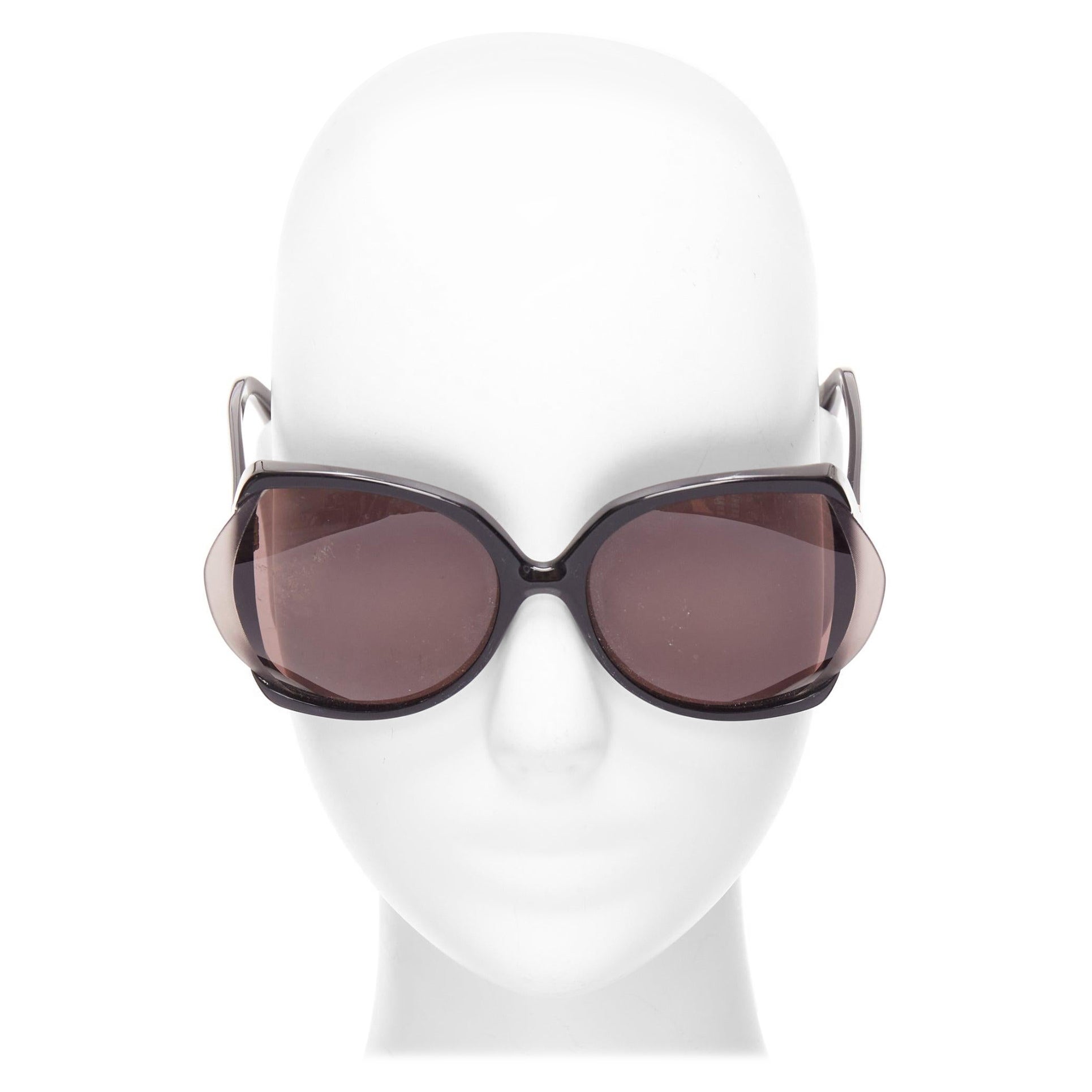 YVES SAINT LAURENT YSL6328S schwarze Sonnenbrille mit ausgestellten Gläsern und quadratischem Logo