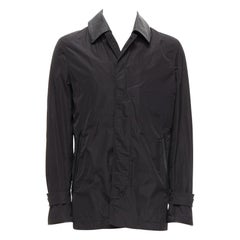 Burberry trench-coat en nylon à une seule poitrine, garni de cuir texturé, noir IT48 M