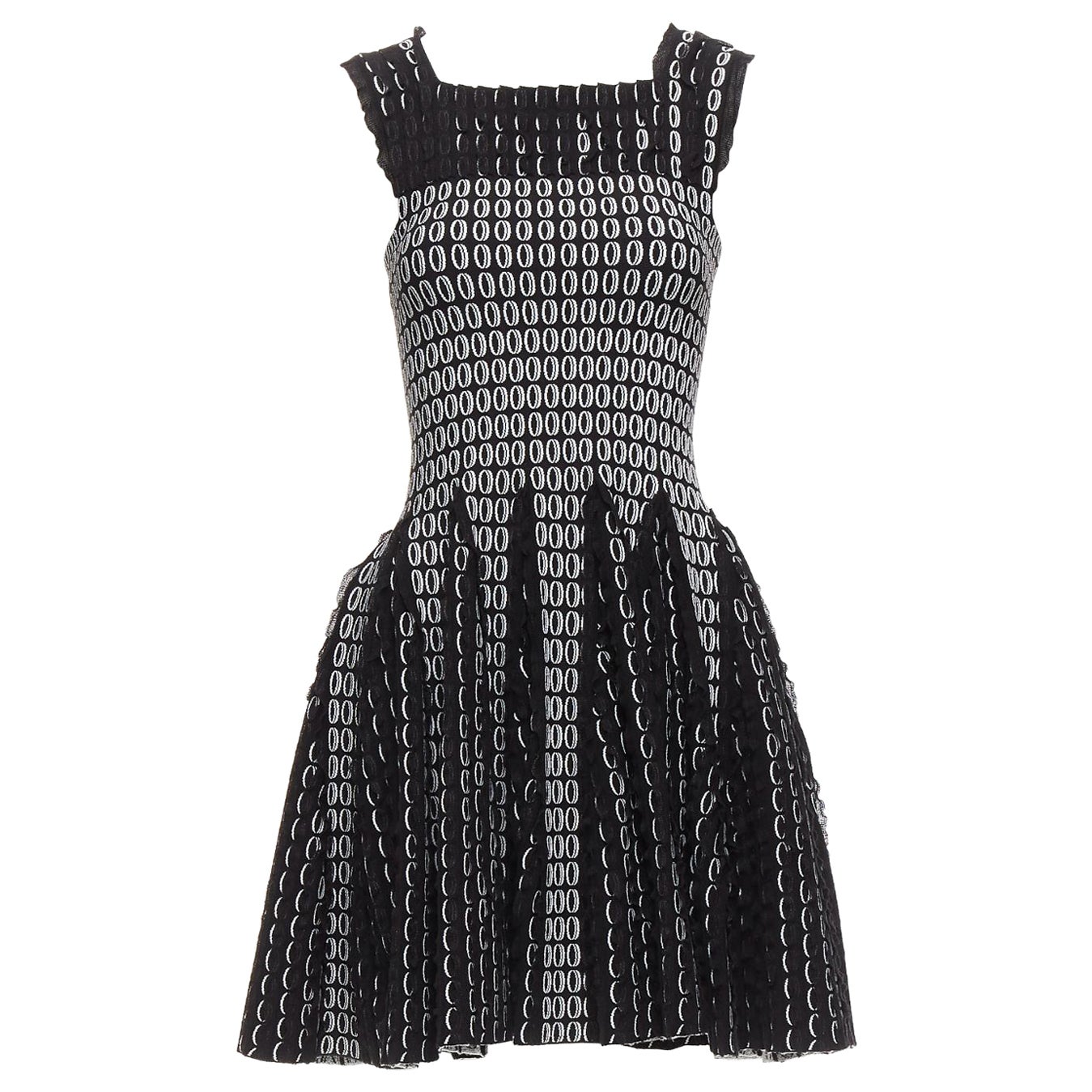 ALAIA black white scallop ruffle eyelet jacquard knitted fit flare dress FR36 S For Sale