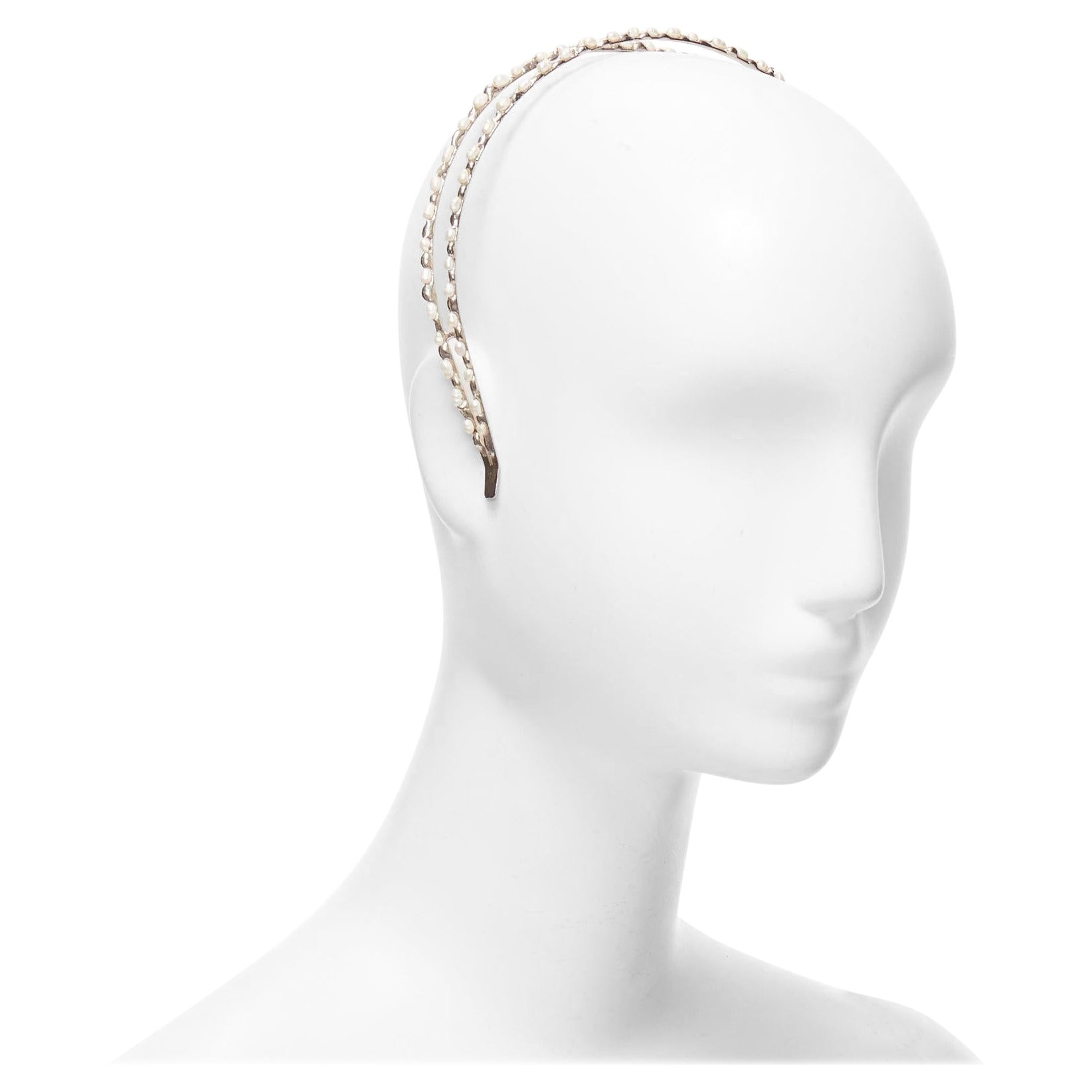 Diadema ROSANTICA de metal plateado con perlas de imitación y ondulaciones