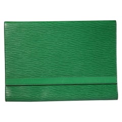 Louis Vuitton 1991 Green Epi Leather Large Clutch Bag