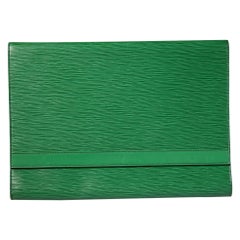Louis Vuitton 1991 Green Epi Leather Large Clutch Bag