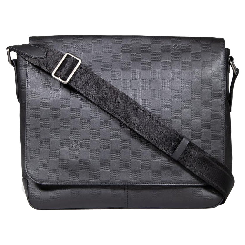 Louis Vuitton 2016 Black Onyx Damier Infini District MM Bag For Sale