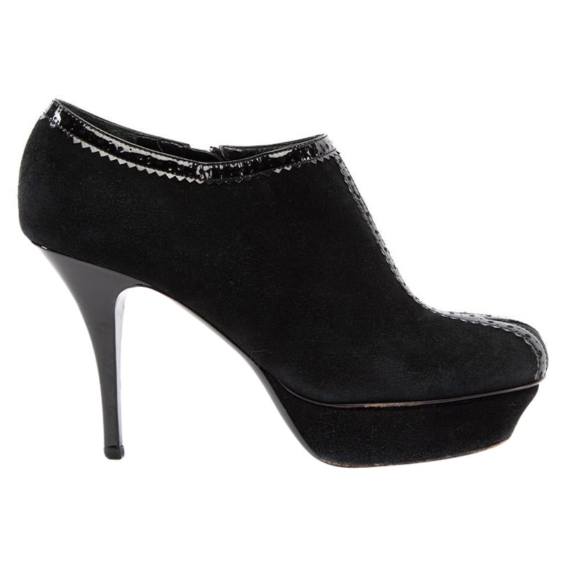 Yves Saint Laurent - Bottines à plateforme en daim noir et cuir verni - UK 6