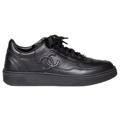 Chanel 23A Black Leather CC Logo Trainers Size IT 39